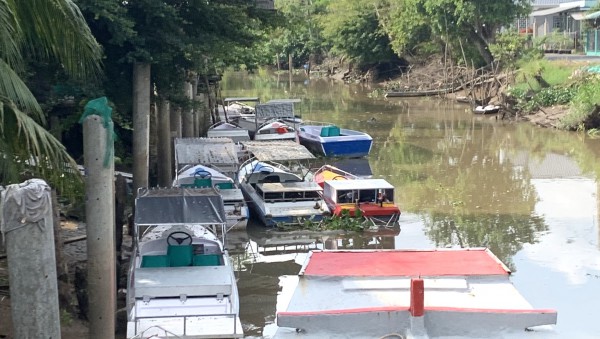 Đồng Tháp: Phát hiện nhiều ca nô tự chế lắp động cơ xe ô tô