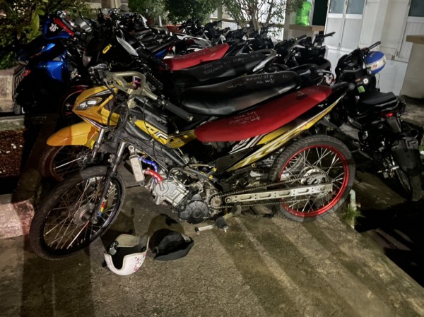 Đua xe trái phép để "quảng cáo" độ xe