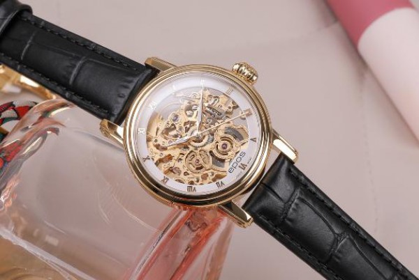 EPOS - Tinh hoa nghệ thuật của đồng hồ Thụy Sĩ EPOS - Tinh hoa nghệ thuật của đồng hồ Thụy Sĩ
