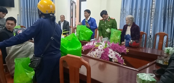 Hà Tĩnh: Nhiều cụ già 