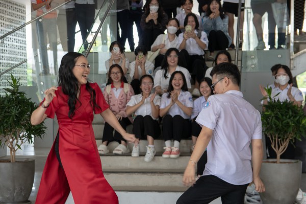 Học sinh Bình Dương 