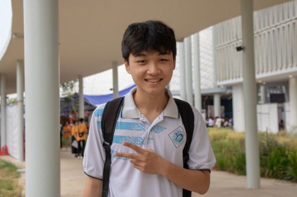 Học sinh Bình Dương 