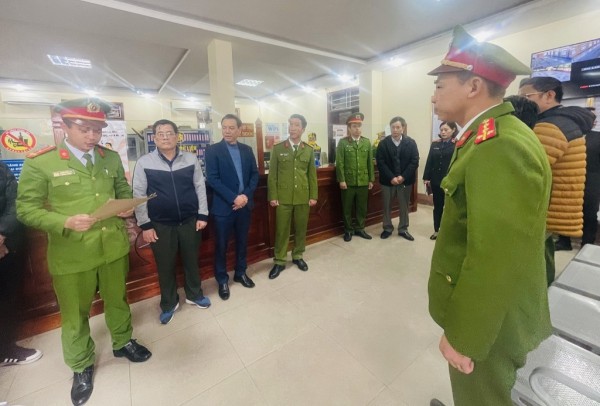 Khởi tố, bắt tạm giam 11 lãnh đạo và nhân viên Trung tâm Đăng kiểm Nghệ An