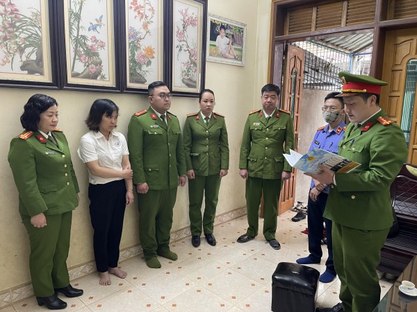 Khởi tố Giám đốc và 2 cán bộ Trung tâm đăng kiểm tại Sơn La về tội “Nhận hối lộ”
