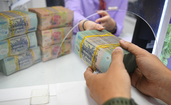 Lãi suất hạ nhiệt, còn ngân hàng nào trả lãi tiết kiệm 9,5%/năm? Lãi suất hạ nhiệt, còn ngân hàng nào trả lãi tiết kiệm 9,5%/năm?