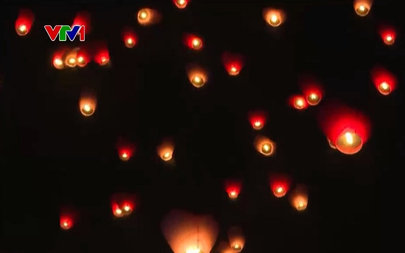 Lễ hội đèn lồng nhân ngày Lễ tình nhân