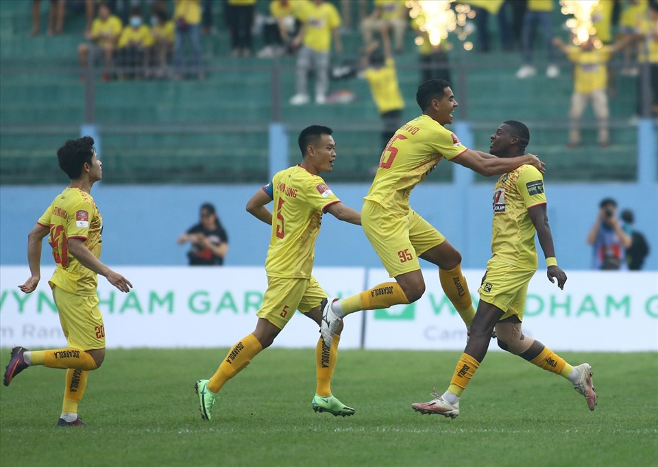 Lịch V.League hôm nay (7/2): SLNA so tài Đông Á Thanh Hóa, Bình Định chạm trán Khánh Hòa