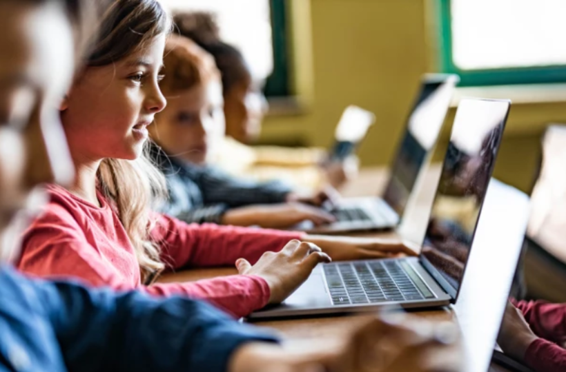 Mặt trái tiềm ẩn khi ChatGPT đi vào cuộc sống