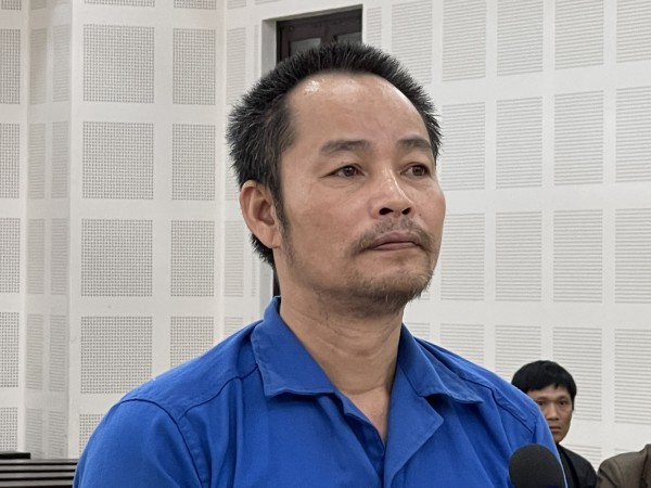 Mâu thuẫn chuyện phủ bạt xe tải, lái xe đấm chết nhân viên bảo vệ, lãnh án Mâu thuẫn chuyện phủ bạt xe tải, lái xe đấm chết nhân viên bảo vệ, lãnh án