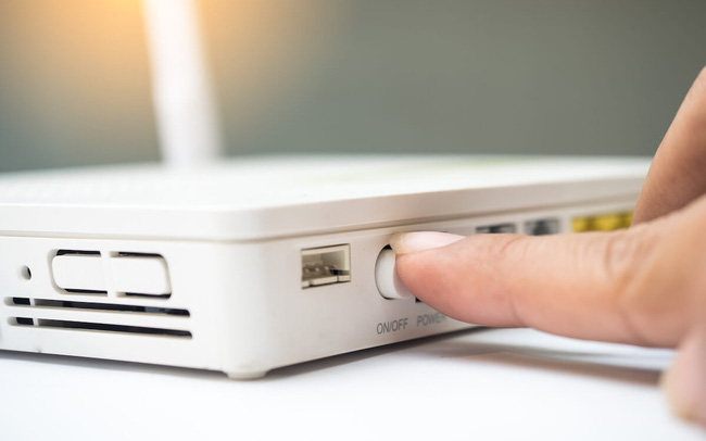 Nguy hiểm tiềm ẩn khi bật Wi-Fi trong khi vắng nhà thời gian dài