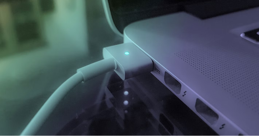 Những thói quen sạc kéo dài tuổi thọ pin cho MacBook