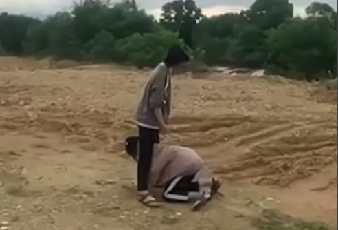 Quảng Bình: Xem xét kỷ luật nữ sinh Quảng Bình: Xem xét kỷ luật nữ sinh