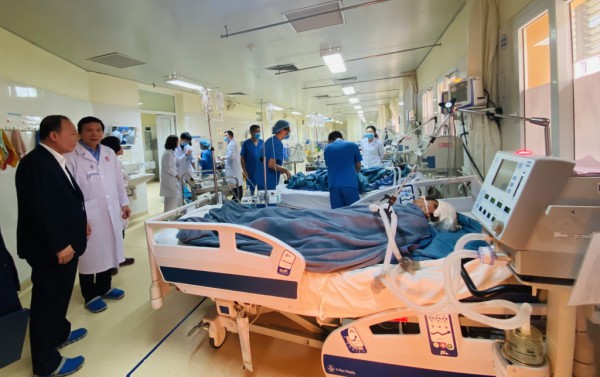 Quảng Ninh: Bước đầu xác định nguyên nhân vụ nổ tàu biển làm 8 người bị thương