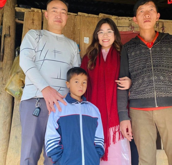 Rơi nước mắt chuyện dạy, học ngoại ngữ nơi địa đầu Tổ quốc