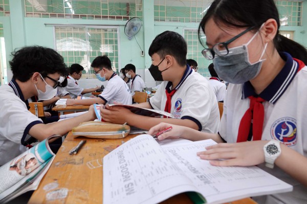 Thi tuyển sinh lớp 10 TP.HCM: Đề tăng cường tính vận dụng thực tiễn Thi tuyển sinh lớp 10 TP.HCM: Đề tăng cường tính vận dụng thực tiễn