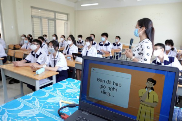 Thời đại  AI, giáo viên tạo dựng các giá trị nhân văn cho người học