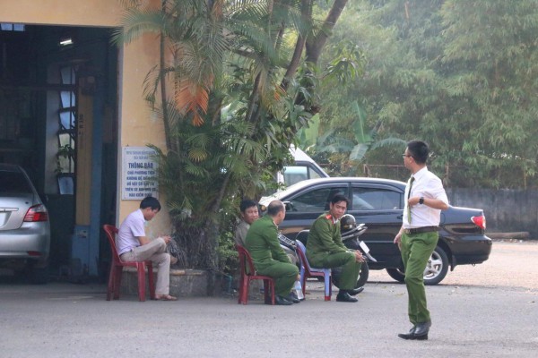 Thừa Thiên - Huế: Phong tỏa, khám xét 2 trung tâm đăng kiểm
