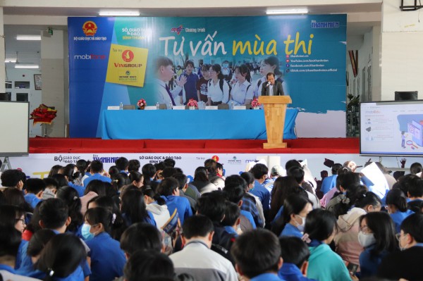 Tiến sĩ toán học Trần Lương Công Khanh đột ngột qua đời