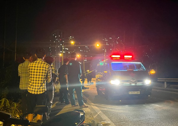 TP.HCM: Phát hiện người đàn ông tử vong trên cầu ở TP.Thủ Đức