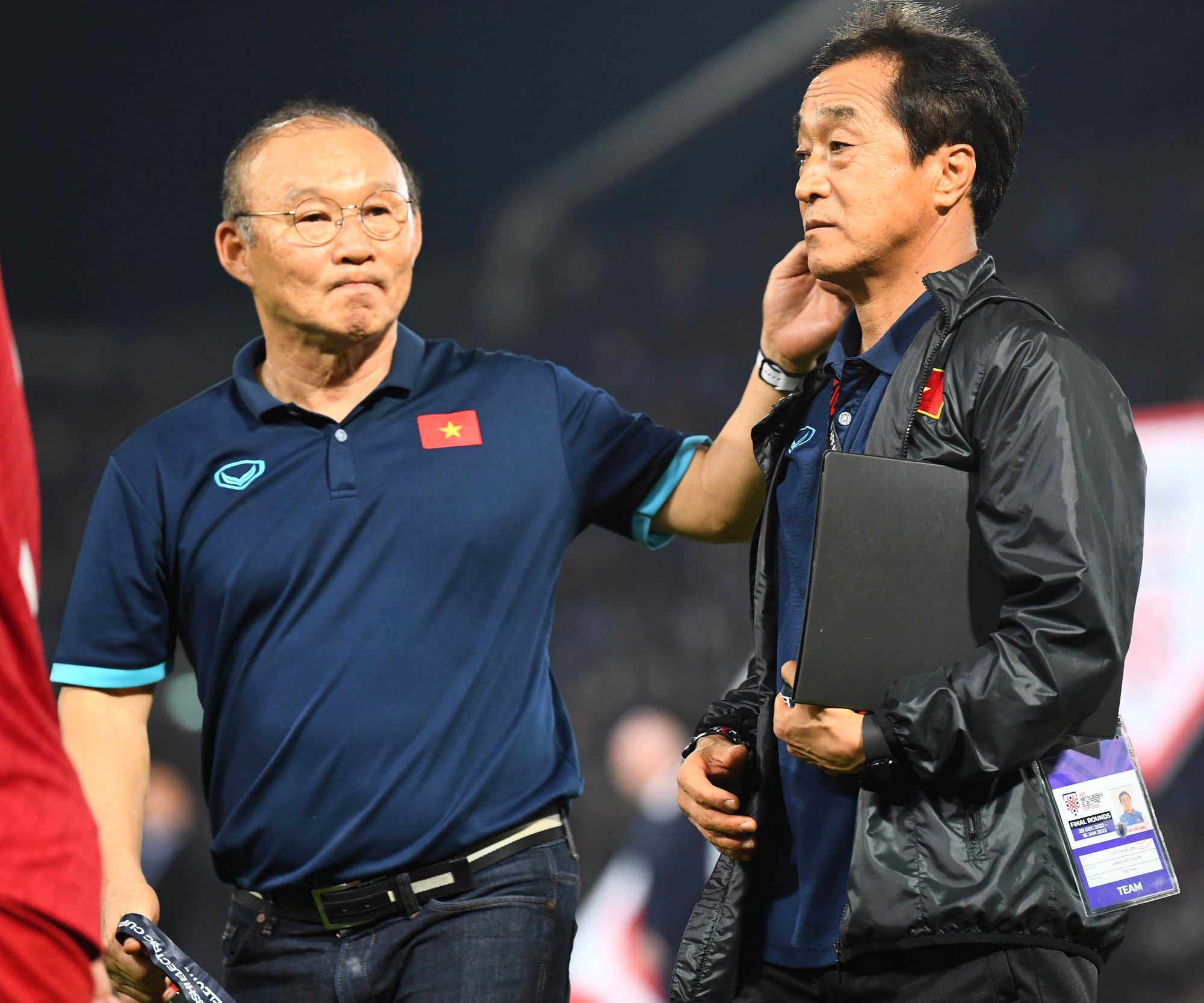 Trợ lý Lee Young-jin viết tâm thư chia tay tuyển Việt Nam