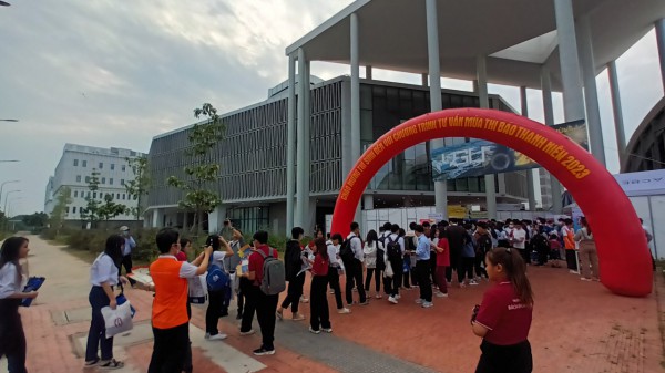 Tư vấn mùa thi ở ngôi trường Tư vấn mùa thi ở ngôi trường