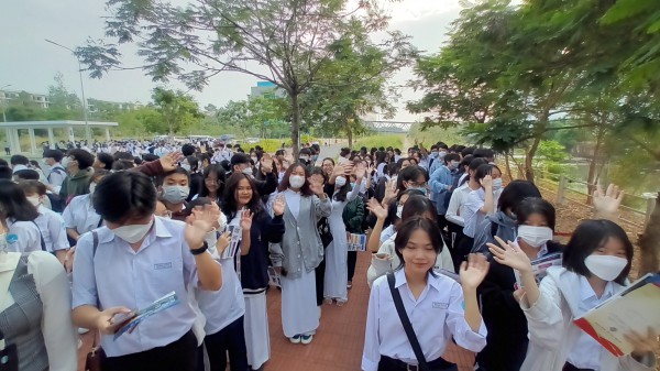 Tư vấn mùa thi ở ngôi trường Tư vấn mùa thi ở ngôi trường