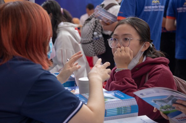 Tư vấn mùa thi ở ngôi trường Tư vấn mùa thi ở ngôi trường