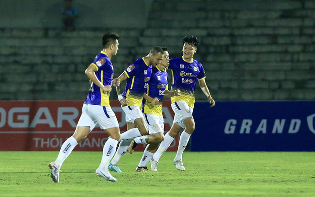 Vòng 3 V.League 1-2023: Đương kim vô địch Hà Nội vươn lên dẫn đầu