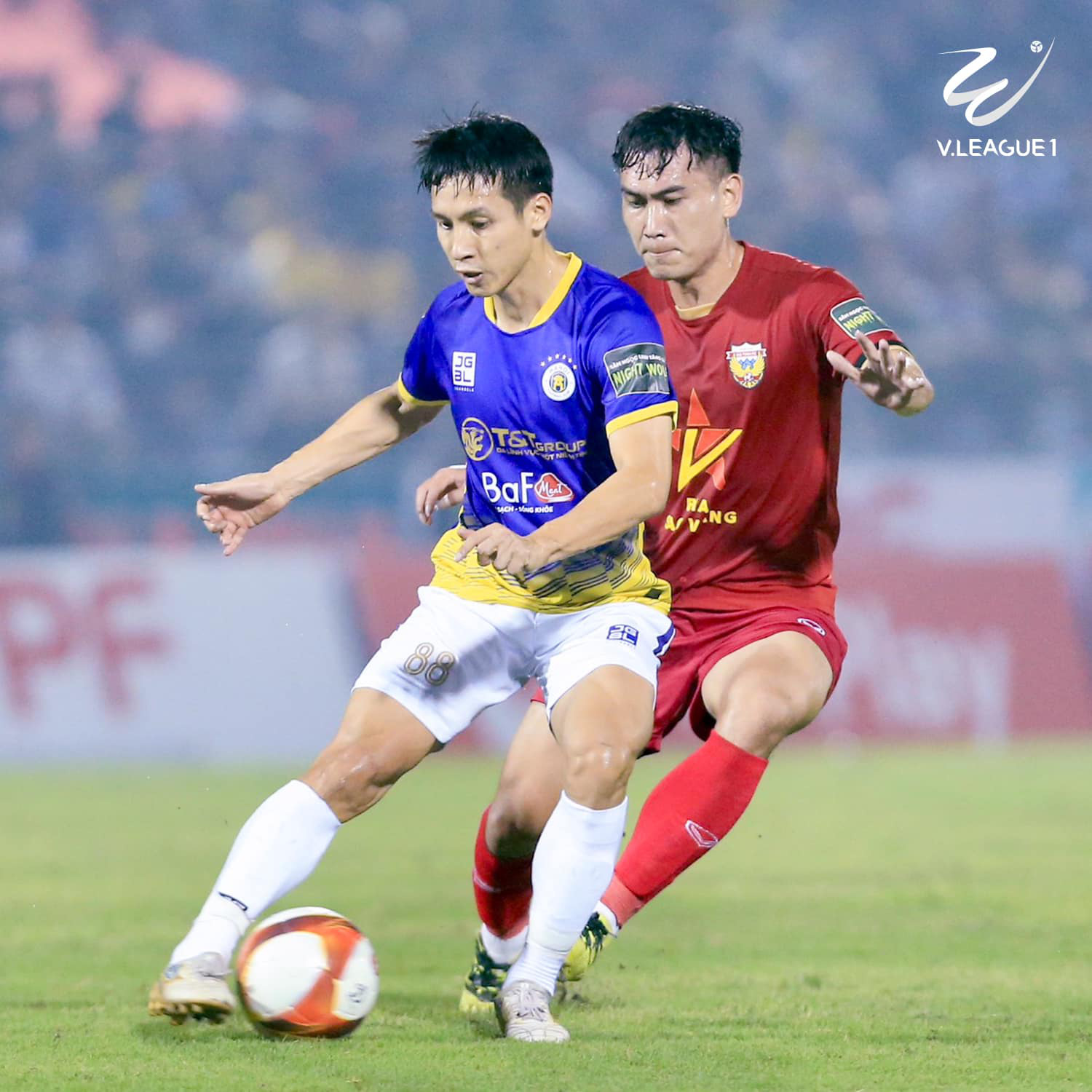 Vòng 3 V.League 2023 - CLB Hà Nội ngược dòng ấn tượng trên sân Hà Tĩnh