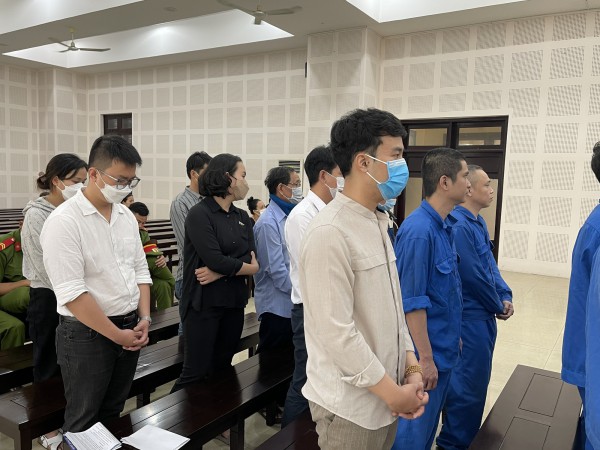 Vụ nhập cảnh trái phép lớn nhất Đà Nẵng: Lập 26 công ty để bảo lãnh chuyên gia dỏm