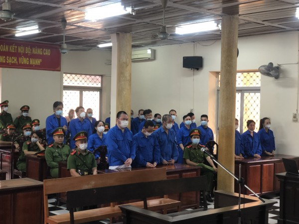 Xét xử Xét xử