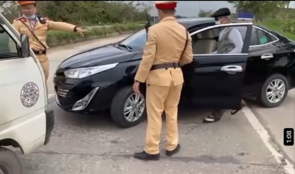 Xử lý hình sự các đối tượng đâm xe vào lực lượng CSGT