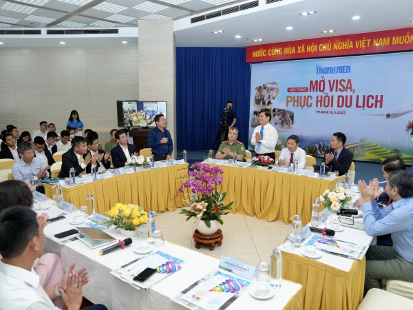 Visa là cánh cửa đầu tiên đưa khách đến Visa là cánh cửa đầu tiên đưa khách đến