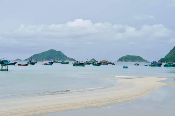 Tàu cao tốc đi Côn Đảo luôn 