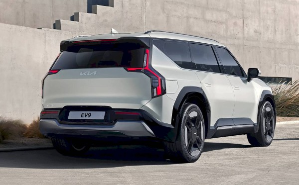 Kia EV9 lộ diện, cạnh tranh VinFast VF9 Kia EV9 lộ diện, cạnh tranh VinFast VF9