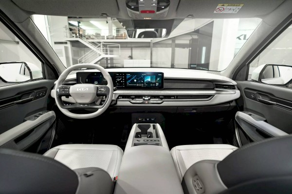 Kia EV9 lộ diện, cạnh tranh VinFast VF9 Kia EV9 lộ diện, cạnh tranh VinFast VF9