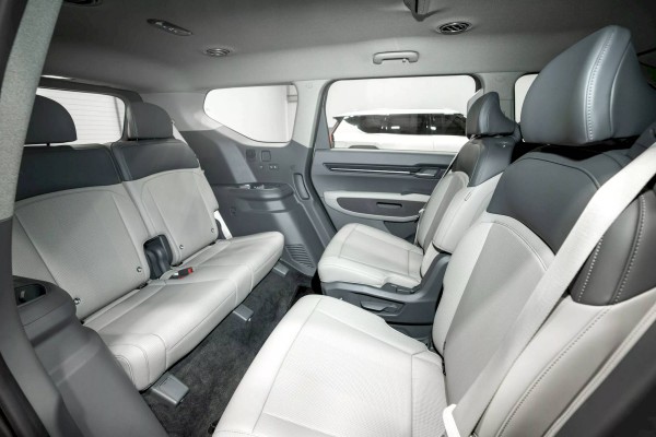 Kia EV9 lộ diện, cạnh tranh VinFast VF9 Kia EV9 lộ diện, cạnh tranh VinFast VF9