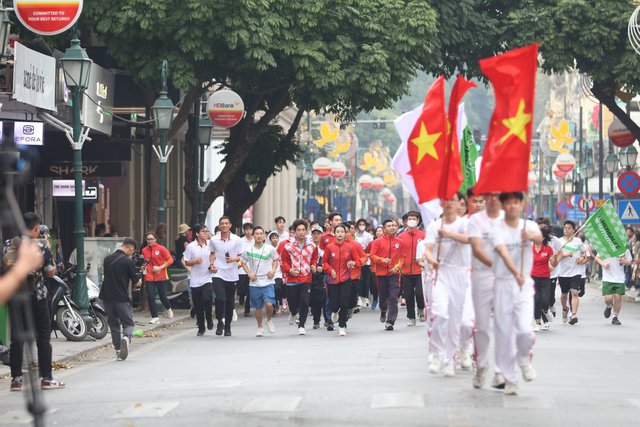 Vinh quang thể thao: Tôn vinh những VĐV, HLV tiêu biểu, xuất sắc của thể thao Việt Nam - Ảnh 8.