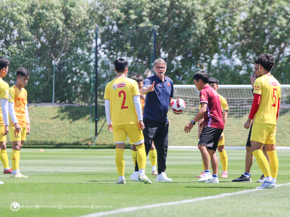U23 Việt Nam chuẩn bị cho trận gặp U23 UAE với sự tập trung và tinh thần tích cực