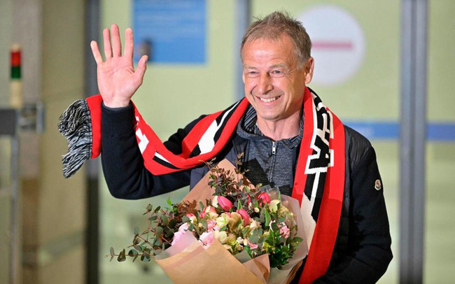 Huyền thoại Klinsmann có mặt tại Seoul, sẵn sàng dẫn dắt ĐTQG Hàn Quốc Huyền thoại Klinsmann có mặt tại Seoul, sẵn sàng dẫn dắt ĐTQG Hàn Quốc