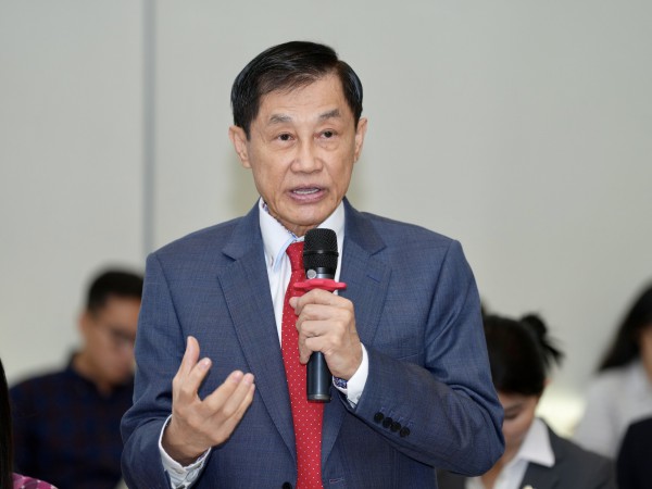 Làm gì để doanh nghiệp lữ hành Việt Nam có ngay hàng tỉ USD? Làm gì để doanh nghiệp lữ hành Việt Nam có ngay hàng tỉ USD?