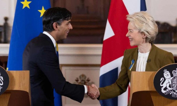 Anh và EU đạt thoả thuận mới về Bắc Ireland