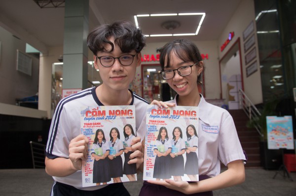 Cẩm nang tuyển sinh 2023 có gì khiến học sinh tìm đọc?