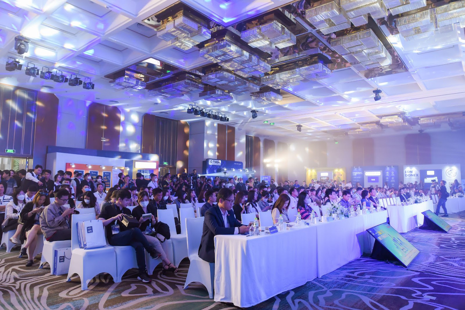 Điều gì đã diễn ra tại Ngày Hội Đầu Tư Info Finance? Điều gì đã diễn ra tại Ngày Hội Đầu Tư Info Finance?