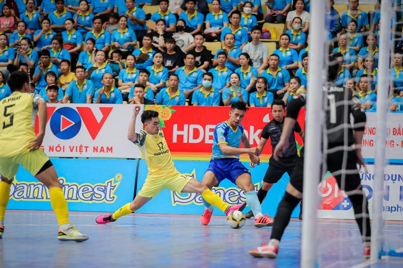 Vòng 4 giải Futsal VĐQG 2023 (2/4): Sahako giữ vững ngôi đầu, GFDI Sông Hàn đã nếm mùi chiến thắng