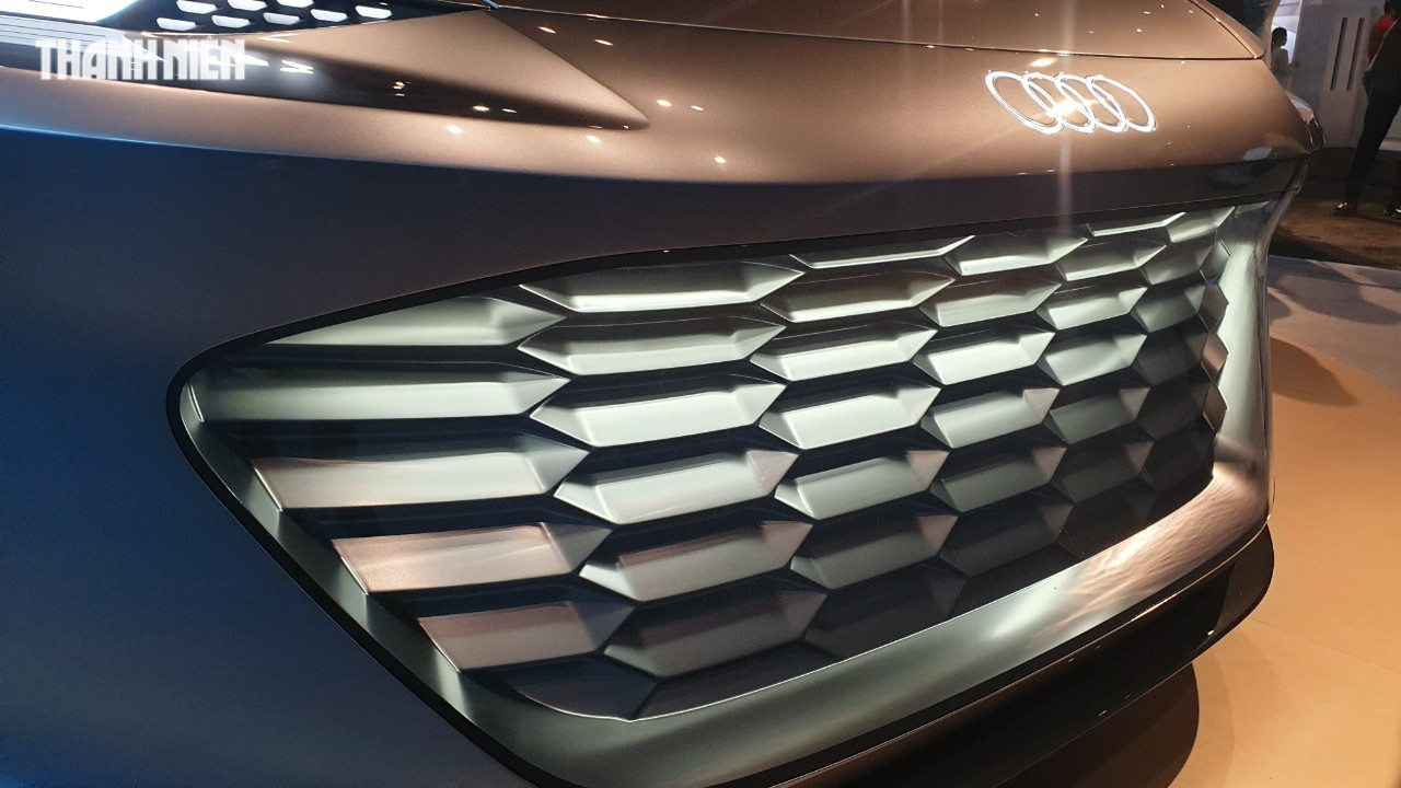 Cận cảnh Audi Grandsphere Concept, xe tương lai có một không hai trên thế giới Cận cảnh Audi Grandsphere Concept, xe tương lai có một không hai trên thế giới