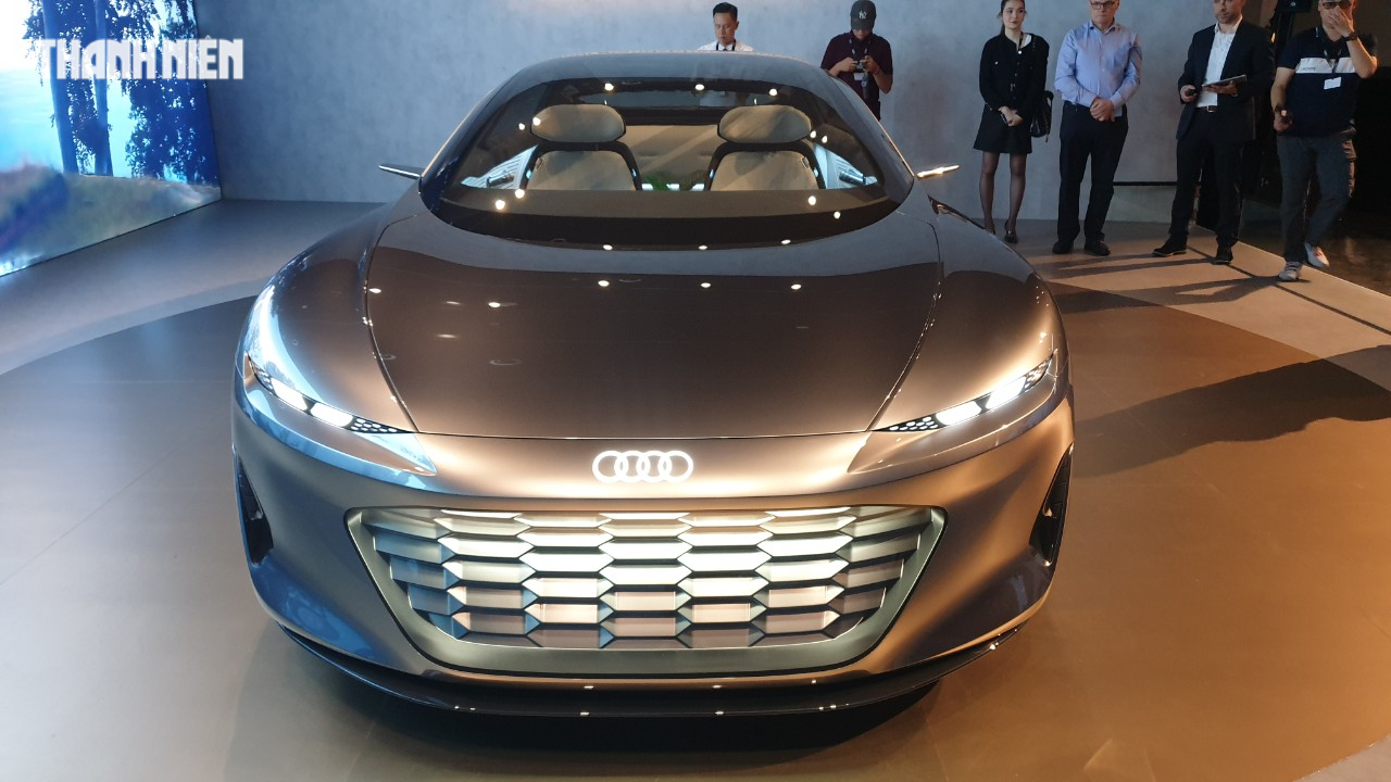 Cận cảnh Audi Grandsphere Concept, xe tương lai có một không hai trên thế giới Cận cảnh Audi Grandsphere Concept, xe tương lai có một không hai trên thế giới