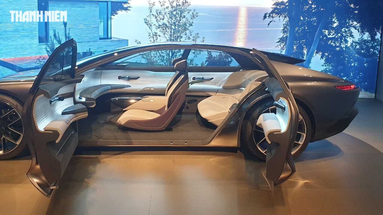 Cận cảnh Audi Grandsphere Concept, xe tương lai có một không hai trên thế giới Cận cảnh Audi Grandsphere Concept, xe tương lai có một không hai trên thế giới