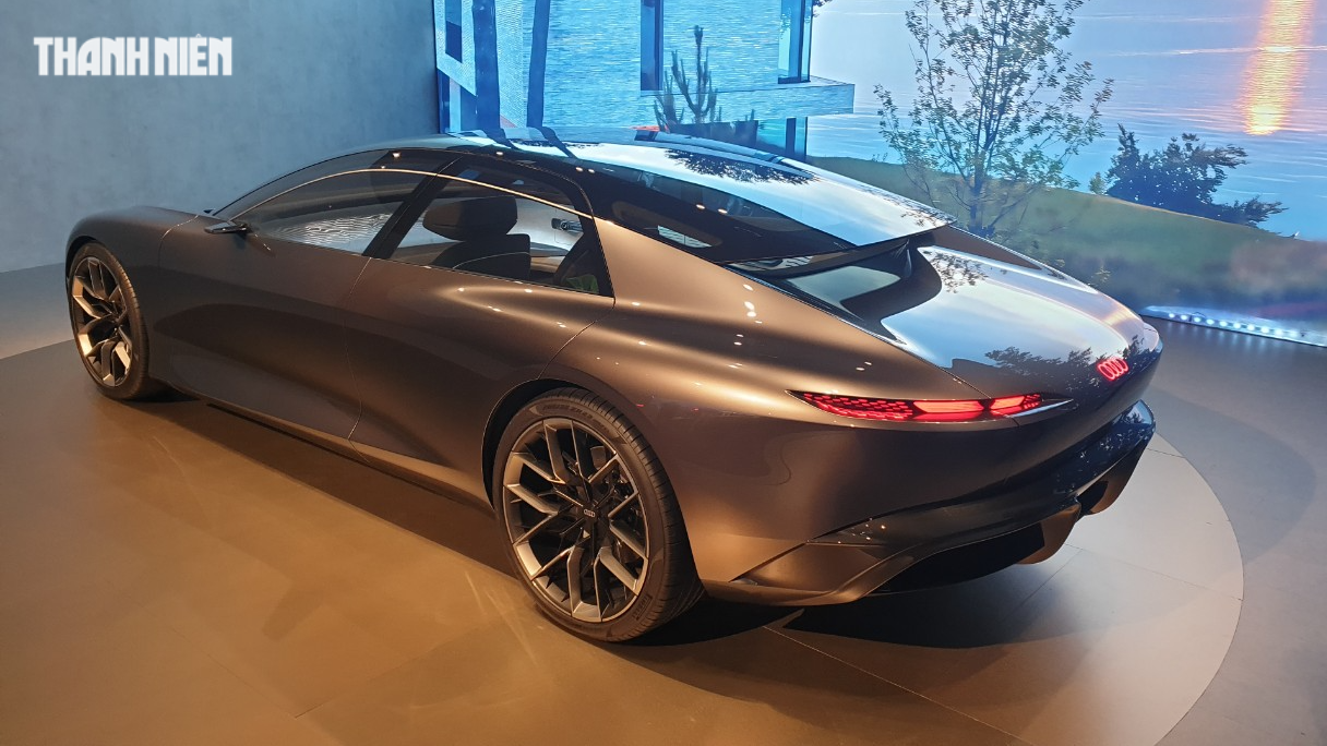 Cận cảnh Audi Grandsphere Concept, xe tương lai có một không hai trên thế giới Cận cảnh Audi Grandsphere Concept, xe tương lai có một không hai trên thế giới