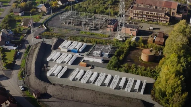 Tesla sản xuất pin Megapack tại Trung Quốc